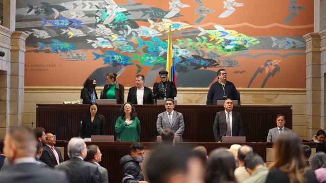 El debate sobre la Reforma a la Salud en Colombia se suspende por falta ...